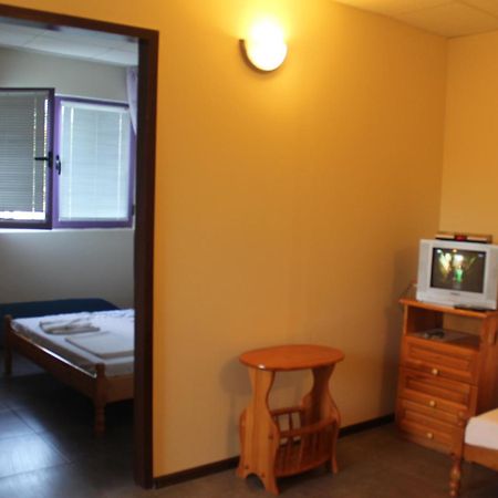 Complex Exotica Hotel Lozenets Eksteriør billede
