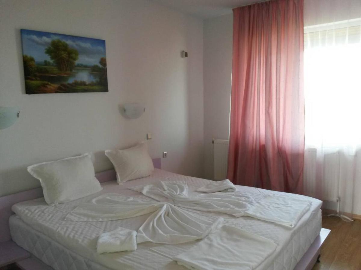 Complex Exotica Hotel Lozenets Eksteriør billede