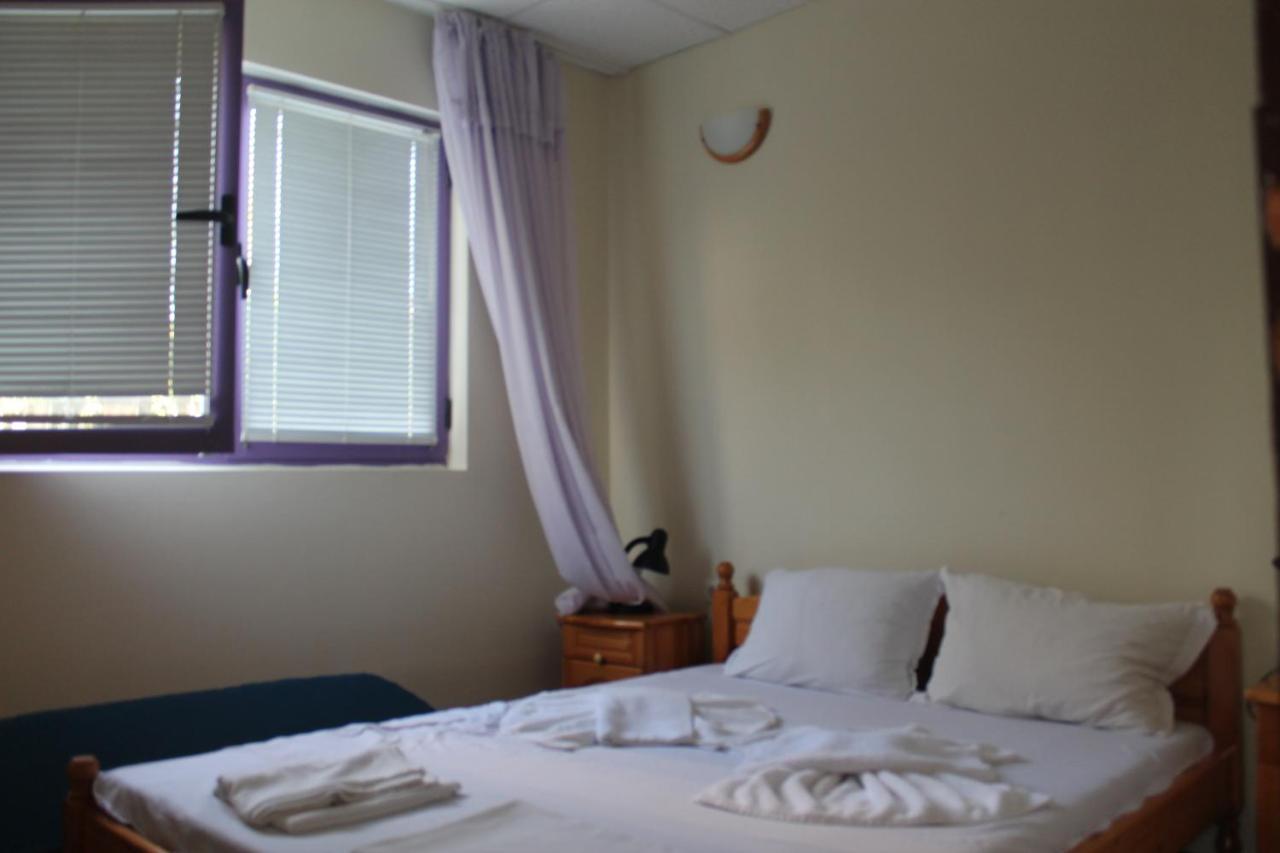 Complex Exotica Hotel Lozenets Eksteriør billede