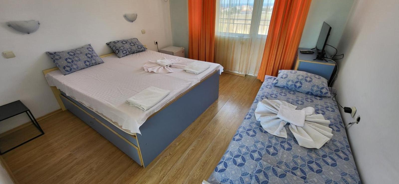 Complex Exotica Hotel Lozenets Eksteriør billede
