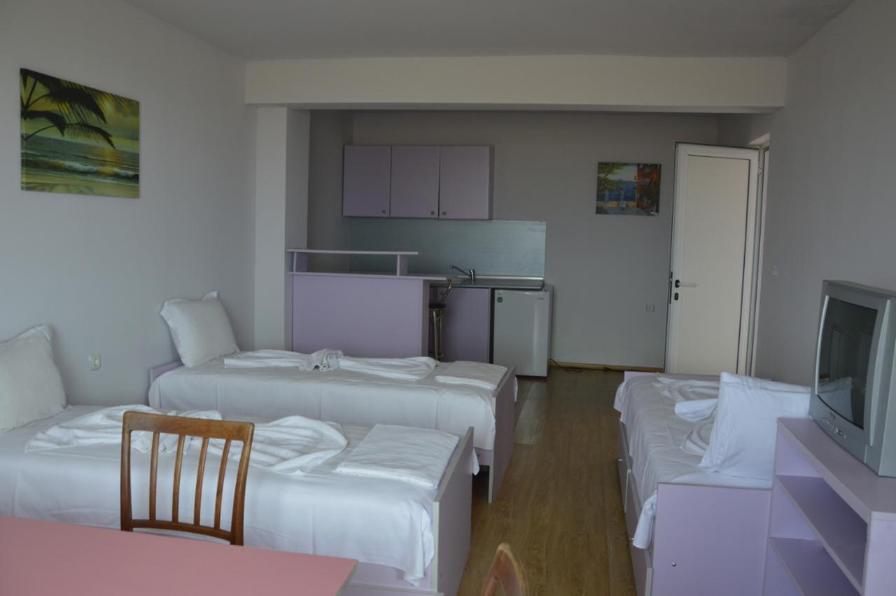 Complex Exotica Hotel Lozenets Eksteriør billede